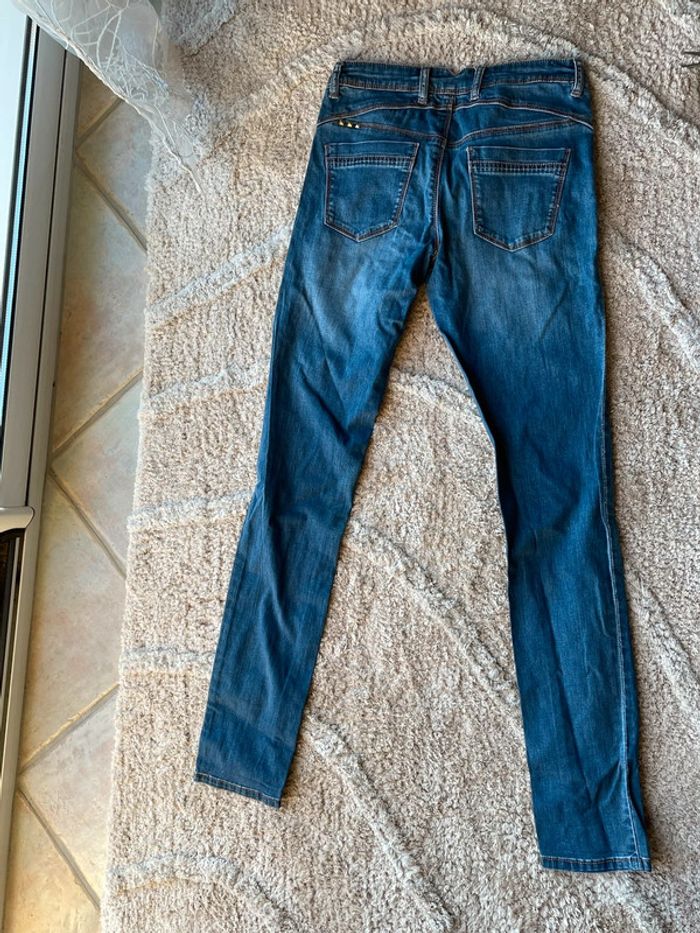 Jean femme - photo numéro 2