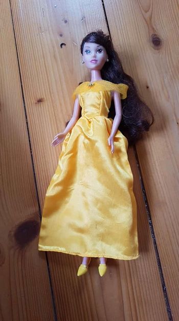 Barbie "la belle et la bête"