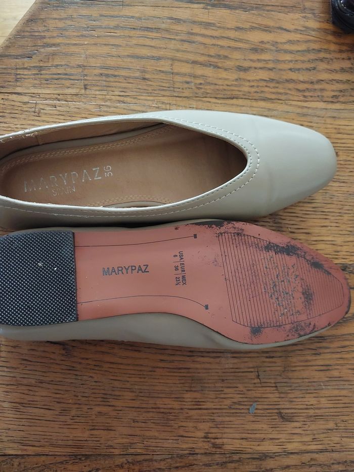 Chaussures. - photo numéro 2