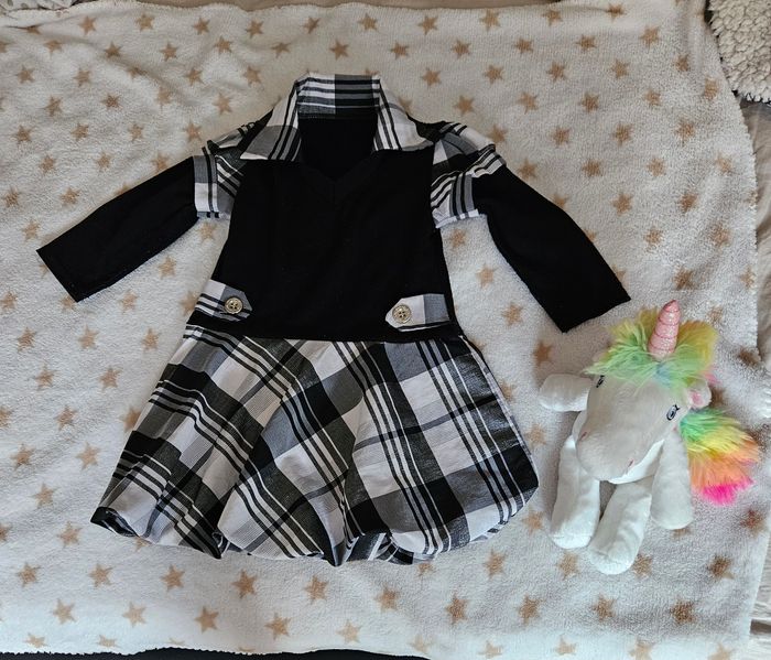 Robe fille manches longue taille 1 an et demi 2 ans - photo numéro 2