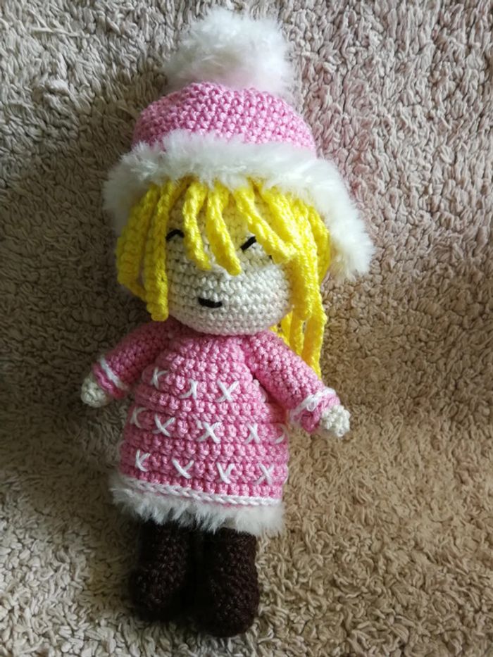 Poupée fait main crochet artisanale - photo numéro 4