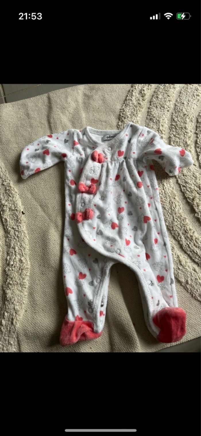 Pyjama - photo numéro 2