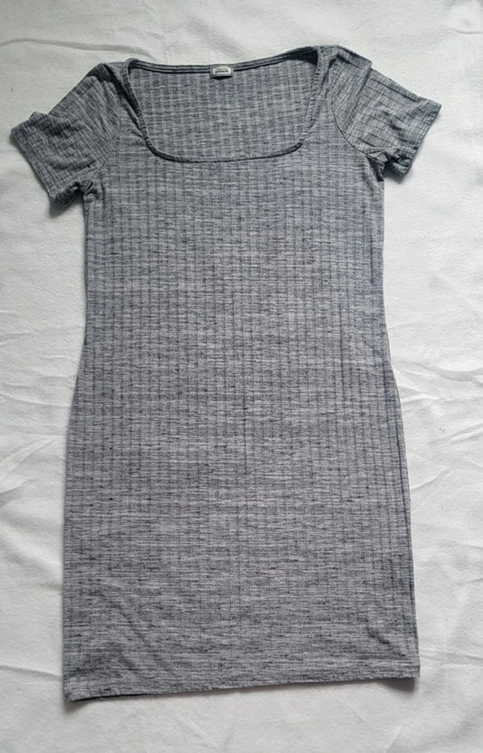 Robe grise
