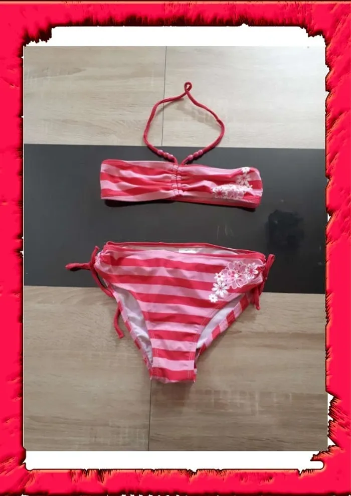 maillot de bain 2 pièces  146/152