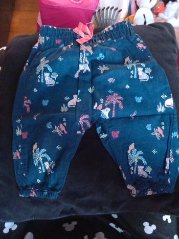 Pantalon taille 3mois 59cm tao tape à l œil