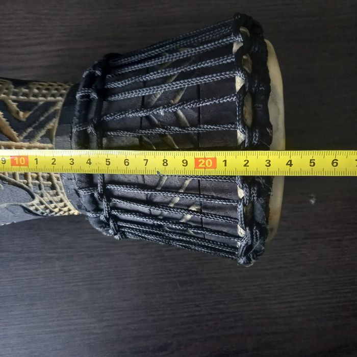 Petit djembe en bois plein - photo numéro 6