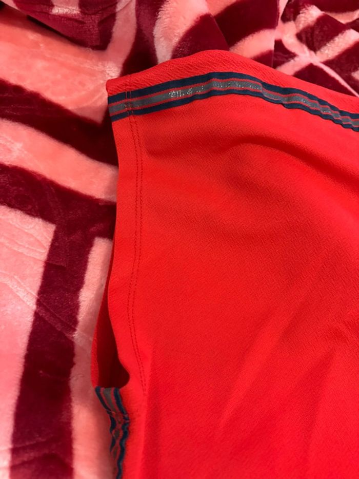 Tee-shirts rouge - photo numéro 3