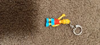 Figurine porte clef bart Simpson