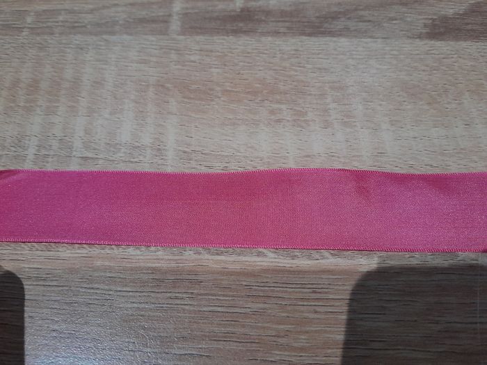 15m60 de ruban rose 2,5cm de large - photo numéro 3
