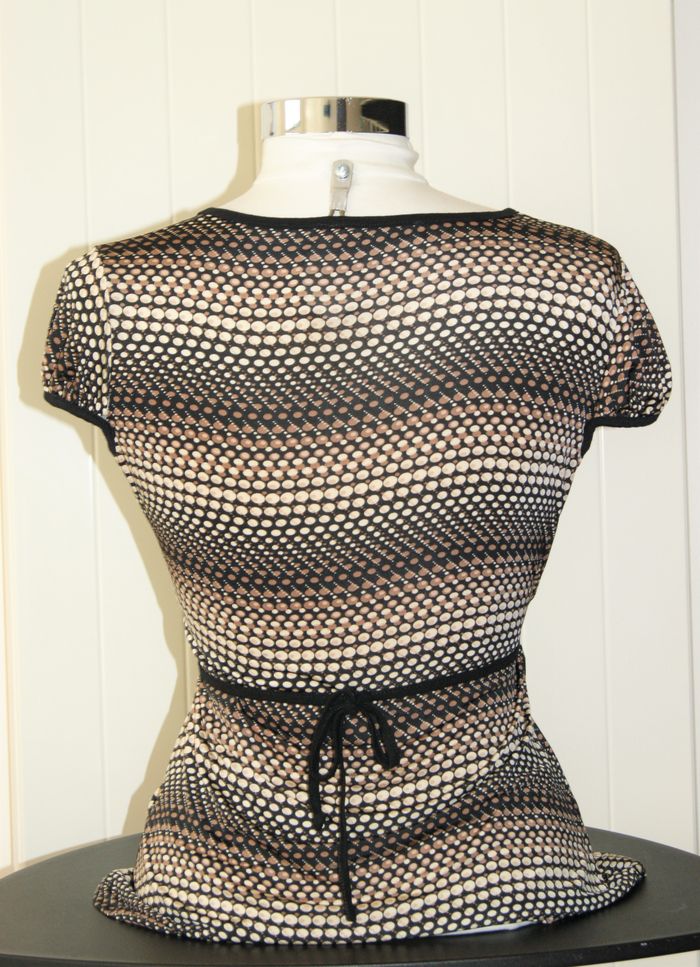 Joli top femme style cache-cœur – Taille 40 - photo numéro 4