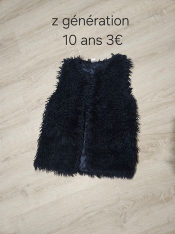 Boléro sans manches poil long 