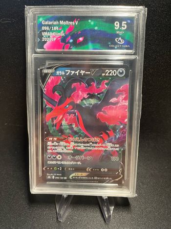 Carte Pokémon Galarian Moltres 096 CA 9.5