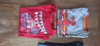 Lot vêtements 4/5 ans