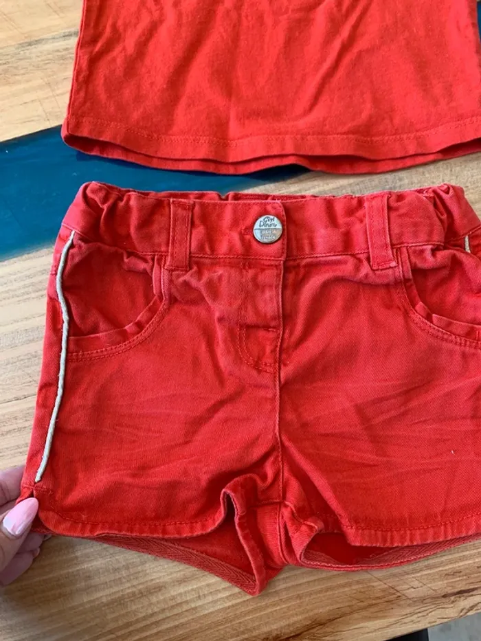 Ensemble rouge kiabi taille 2 ans - photo numéro 2
