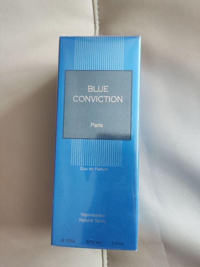 Parfum vaporisateur blue conviction