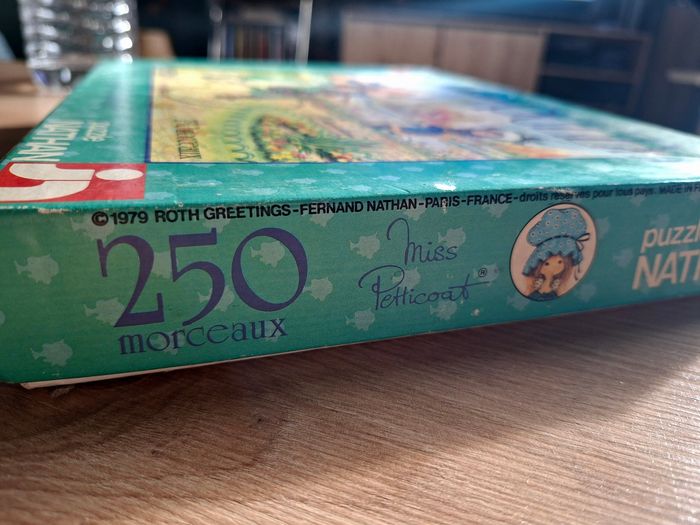 Puzzle Nathan Miss Petticoat vintage année 1979 made in France - photo numéro 5