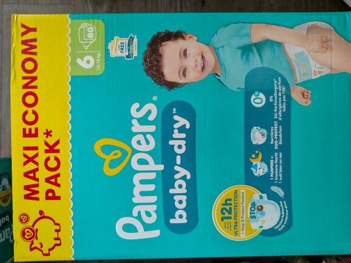 Couche pampers taille6