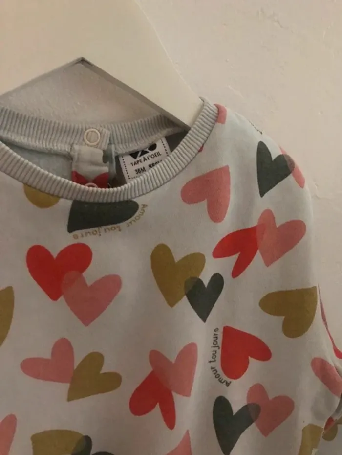 Sweat TAO cœurs - photo numéro 2