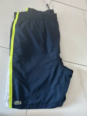 Short bleu blanc fluo