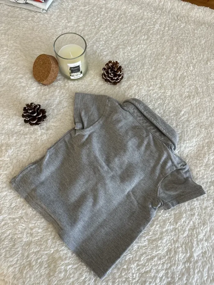 Lots de T-shirt manches courtes taille 12 mois - photo numéro 19
