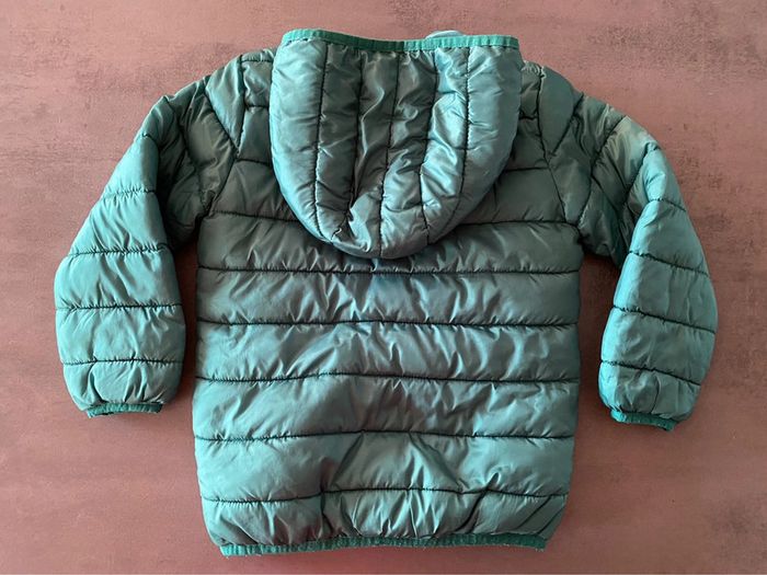 Doudoune matelassée verte Kiabi taille 6 ans - photo numéro 4