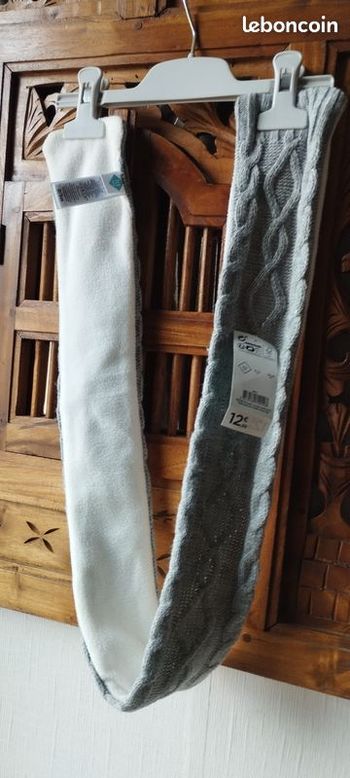 Echarpe Neuve Tex Baby