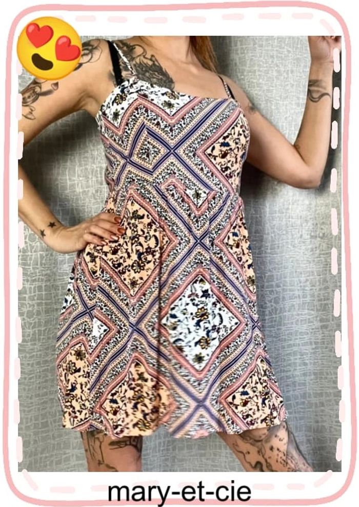 SOLDÉ - Robe d’été à fines bretelles taille 38 - H&M
