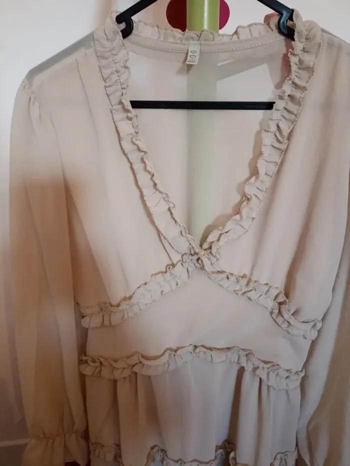 Très belle robe en voile -T U- 3 cœurs - photo numéro 3
