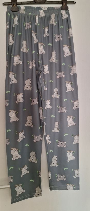 Pantalon de pyjama kaki imprimé de koalas gris
