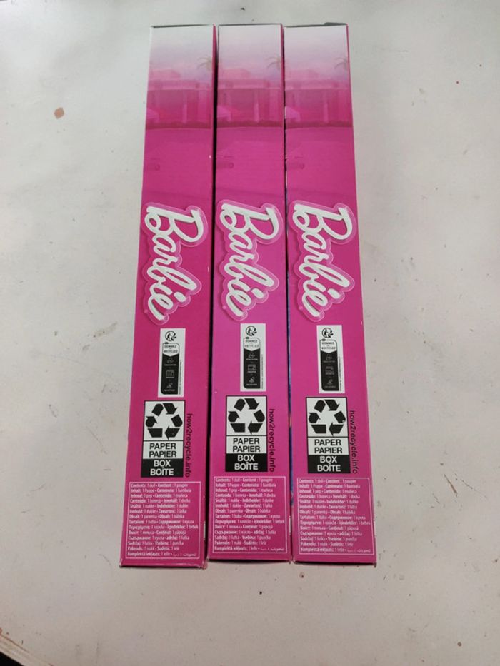 3 Barbie nageuses neuves en boite - photo numéro 2