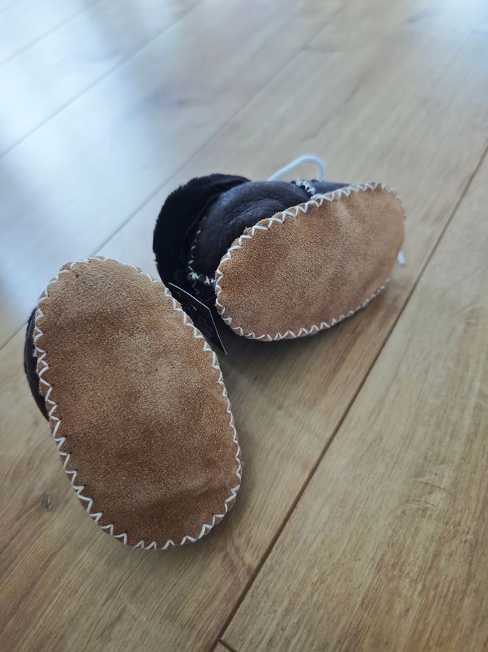 Chaussures, chaussons fourrés - photo numéro 2