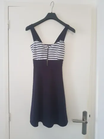 Robe Marine Taille M