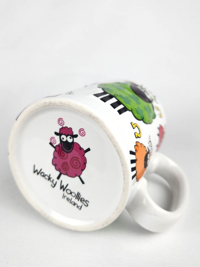 Mug Tasse Wacky Woollies Ireland - Motif Moutons Irlandais Multicolores - photo numéro 8