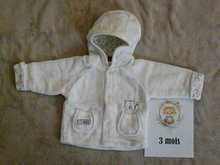 Manteau crème 3 mois