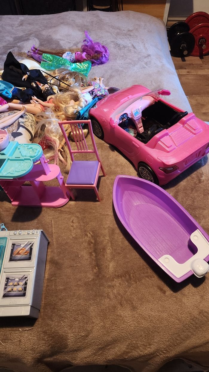 Gros lot barbie - photo numéro 3