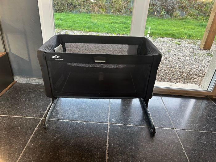 Cododo noir Joie « Roomie Glide » + matelas + accessoire rehausse - photo numéro 5