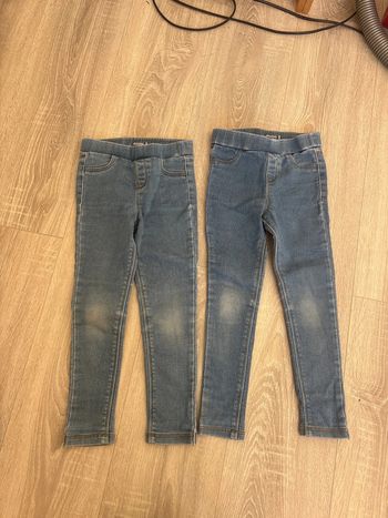 Lot de deux Jegging Kiabi taille 5 ans fille