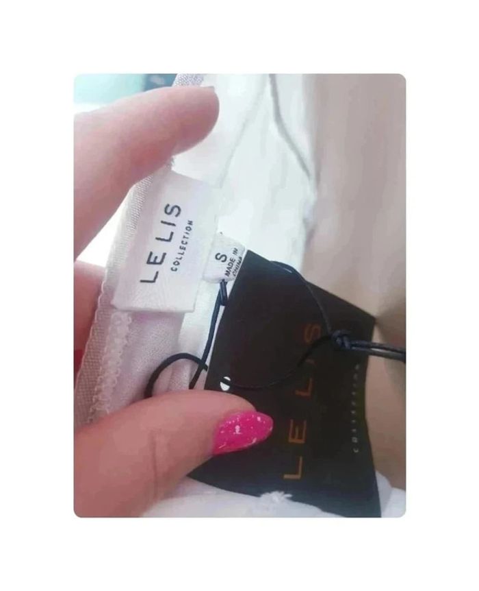 Magnifique top à lacets - photo numéro 3