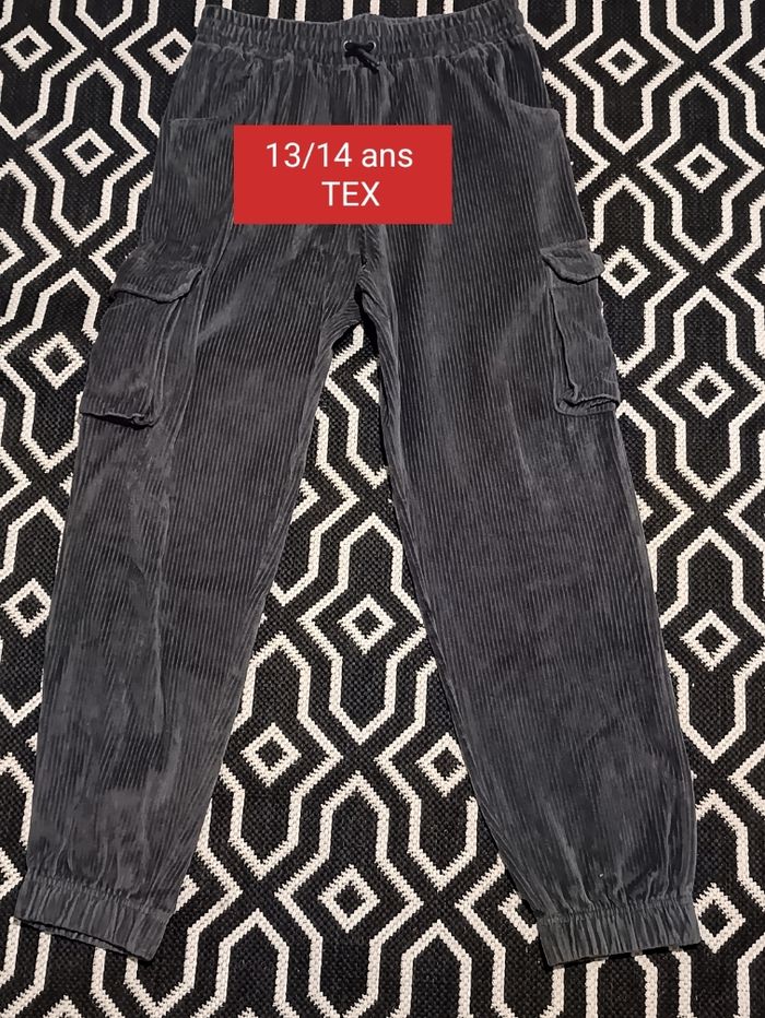 Pantalon garçon 13/14 ans très bon état