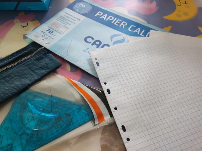 Lot fournitures scolaires - photo numéro 5