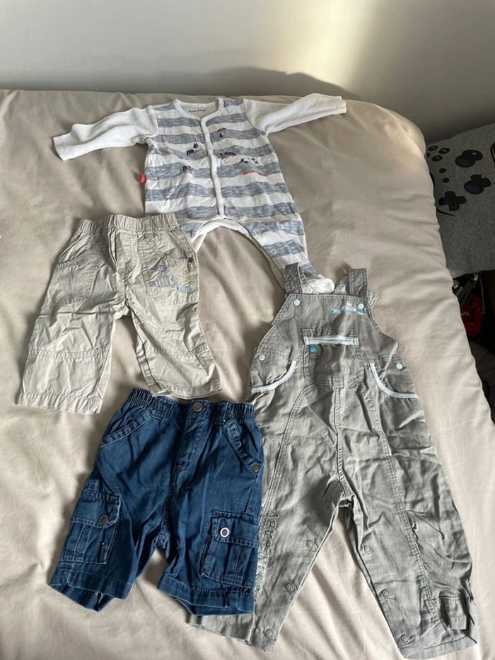 Lot 9 mois garçon + 1 body