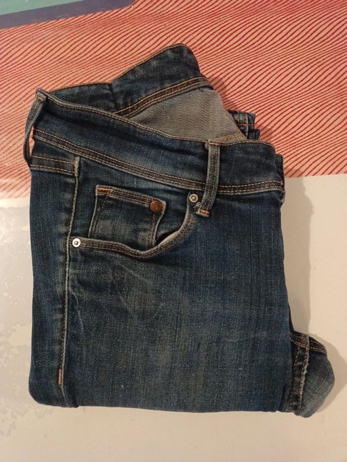 Jean skinnt H&M taille 38