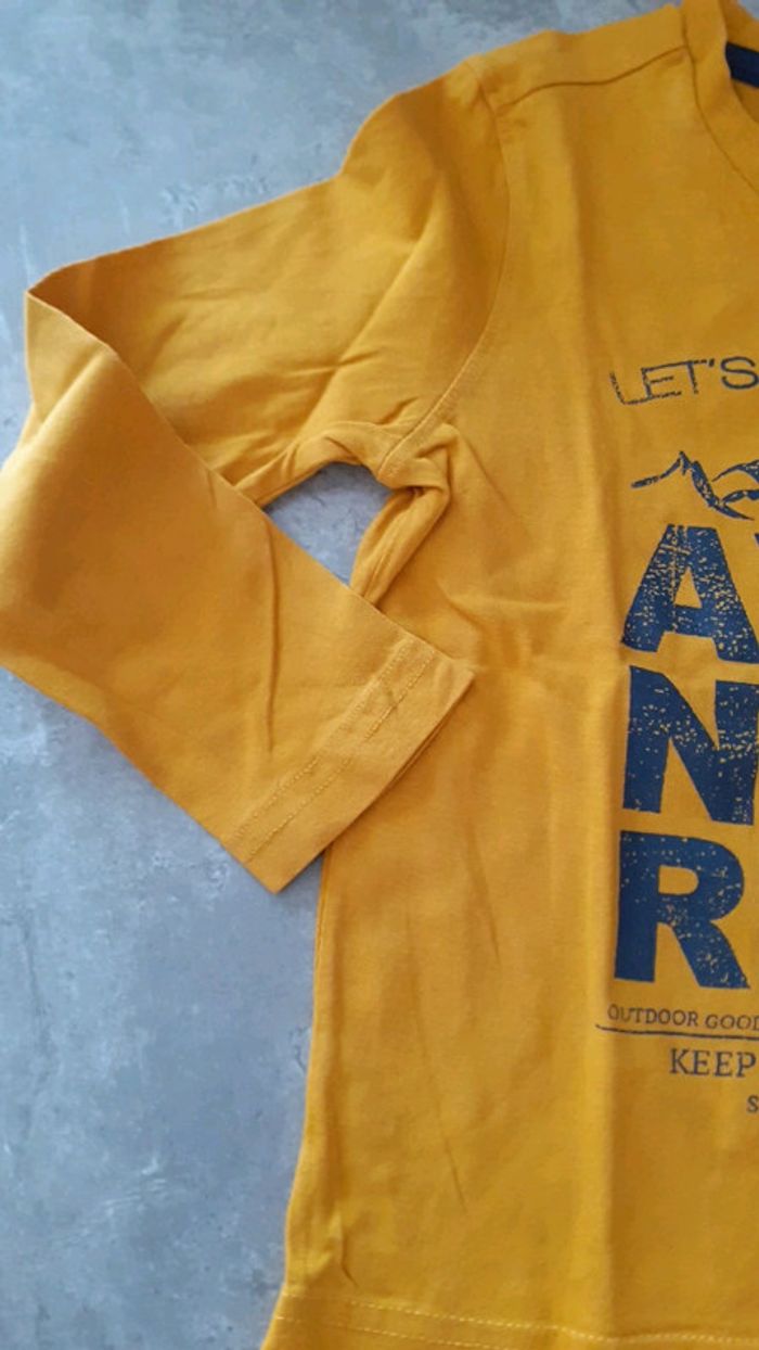Tee-shirt jaune - photo numéro 2