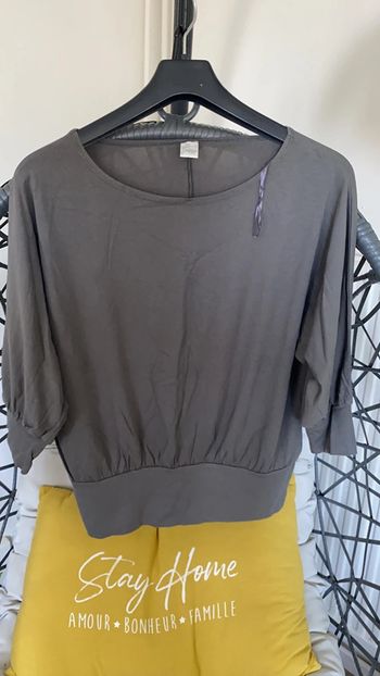 Haut femme taille 2