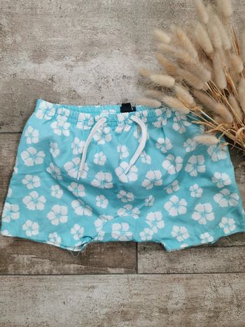🌸Maillot de bain bébé Short fleu bleu et blanc 24mois