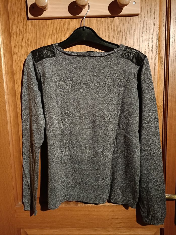 Pull gris foncé - photo numéro 3