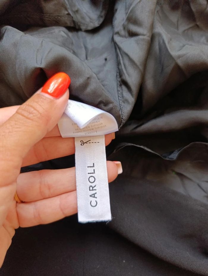 Robe noir Caroll 38 detail zip devant tout le long - photo numéro 9