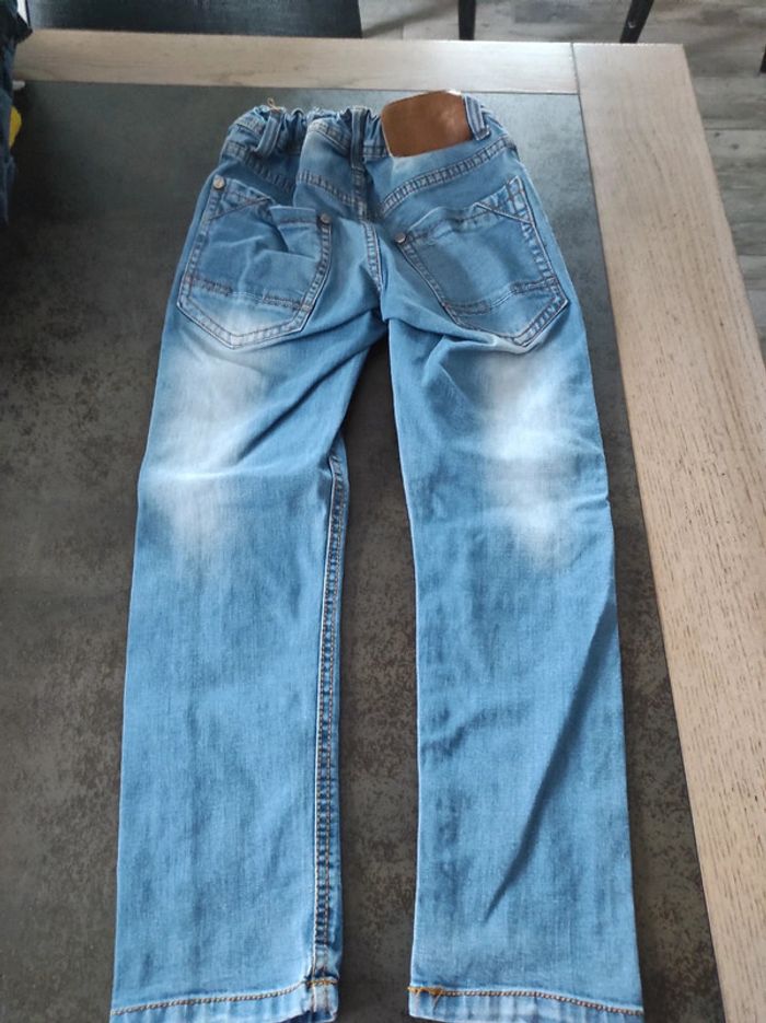 Jean 8 ans - photo numéro 3