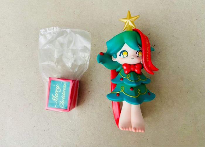 Pop Mart Azura Warm Christmas -  Decorating The Tree - photo numéro 2