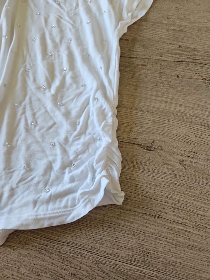Blouse blanche à manches courtes avec perles, United Color Of Benetton, 8/9 ans, peu mis - photo numéro 7
